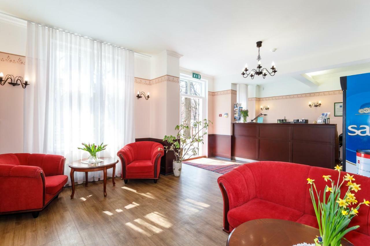 פארנו Koidulapark Hotell מראה חיצוני תמונה